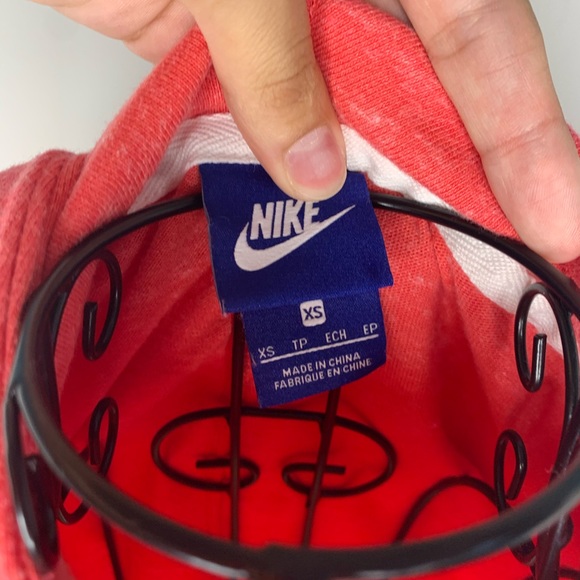 Coral NIKE sweatshirt - Picture 4 of 4